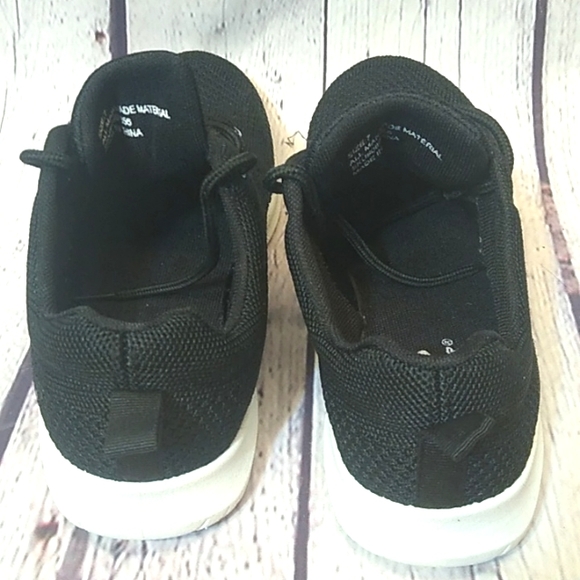 Pro player - Picture 2 of 5